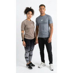 Remera media estacion jazpeada con bordador unisex Rouch